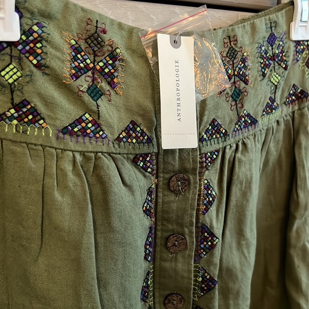 NWT ANTHROPOLOGIE Embroidered Green Skirt